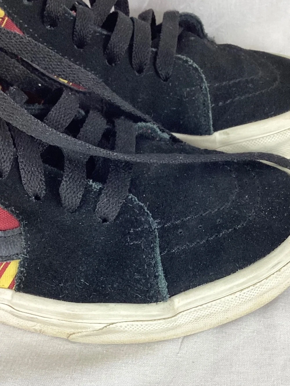 Vans Harry Potter Unisex Suede Shoes Mens Size 4 Womens 5.5 Hightop Black Red